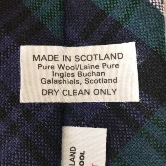 Vintage 100% Wool Ingles Buchan Made in Scotland Lamont Plaid Tartan Tie - Picture 6 of 6